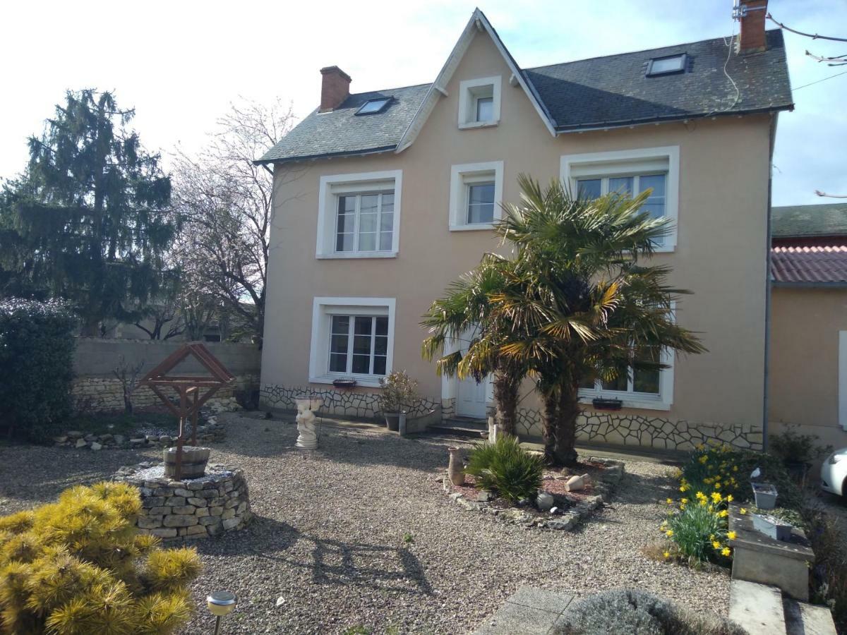 Bed and Breakfast Les Tourterelles Chabournay Exterior foto